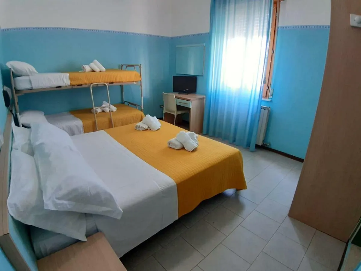 Hotel Silvana Rimini 2*,